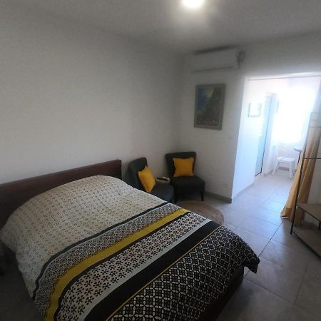 Apartament Studio Step'Run Saint Pierre Zewnętrze zdjęcie