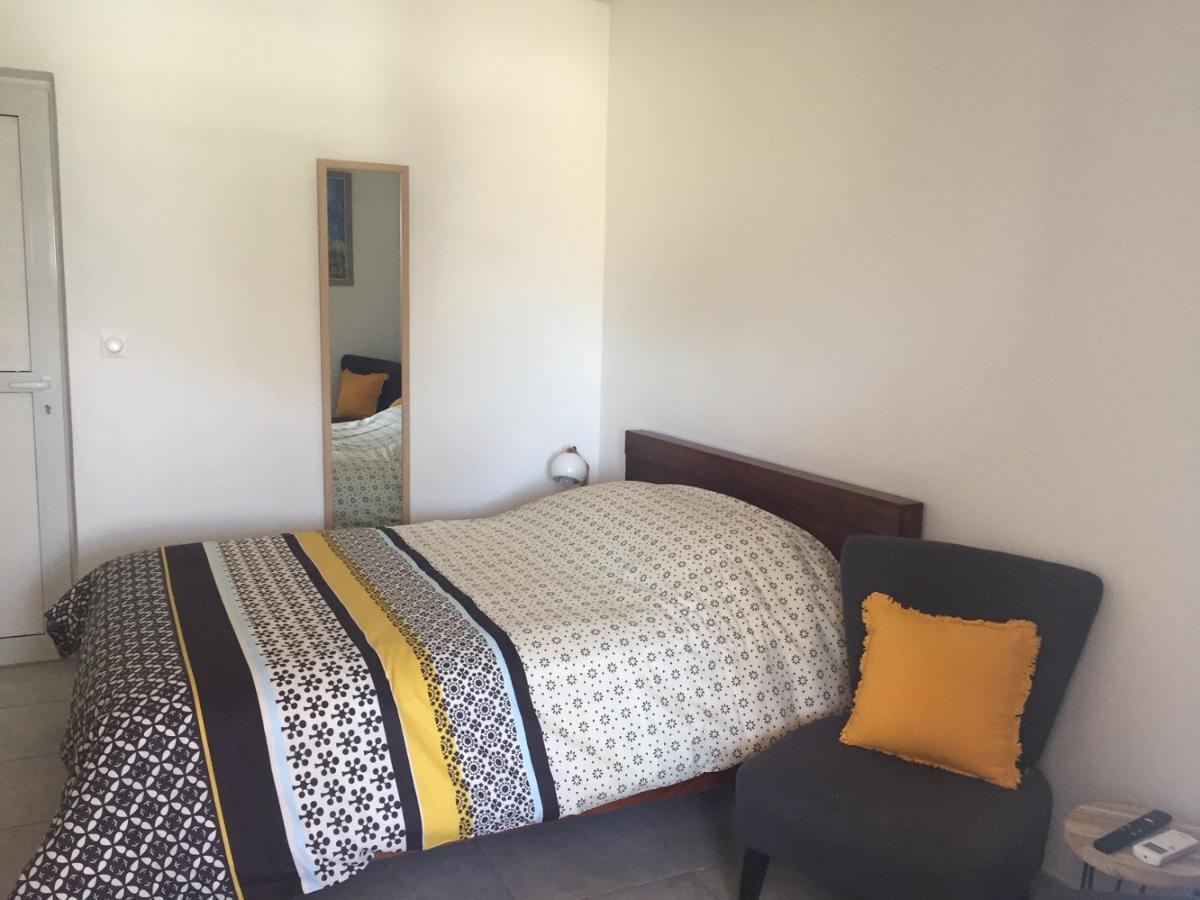 Apartament Studio Step'Run Saint Pierre Zewnętrze zdjęcie